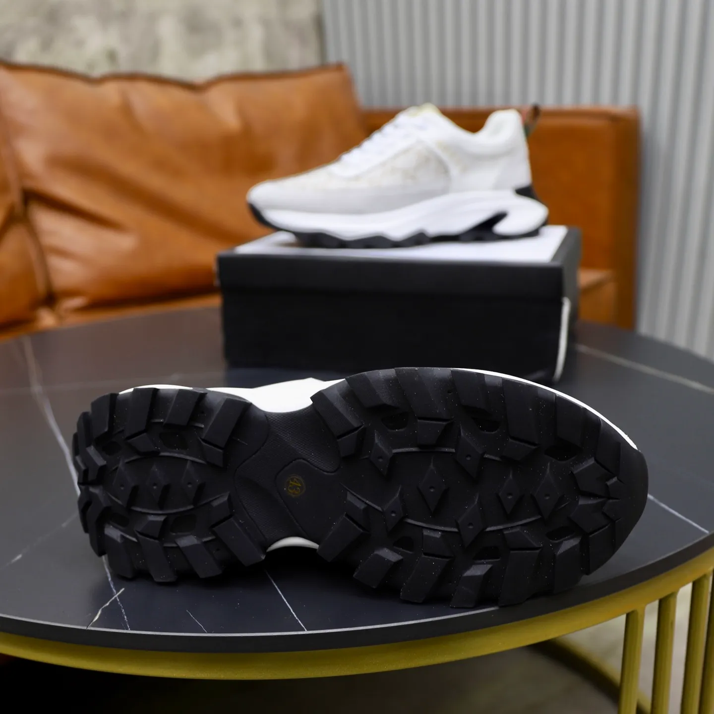 Ex-factory price: 462💰🙅‍♂️🙅‍♂️🙅‍♂️ Brand: GUCCI Standard code: 38-44 (45 customized) Grade: Same as the official website Material: Original leather splicing, comfortable and breathable lining, original wear-resistant outsole Style category: Men's fashionable casual shoes, running shoes, noble luxury brand elements, top luxury Color: actual picture color